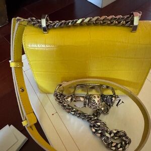 Authentic Alexander McQueen Yellow Croc-Embossed Chain Shoulder Bag. New.